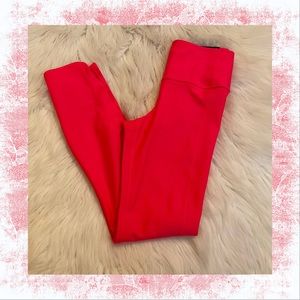 Under Armour Compression High Rise Ankle Leggings - NWT - Size XS - Bright Pink